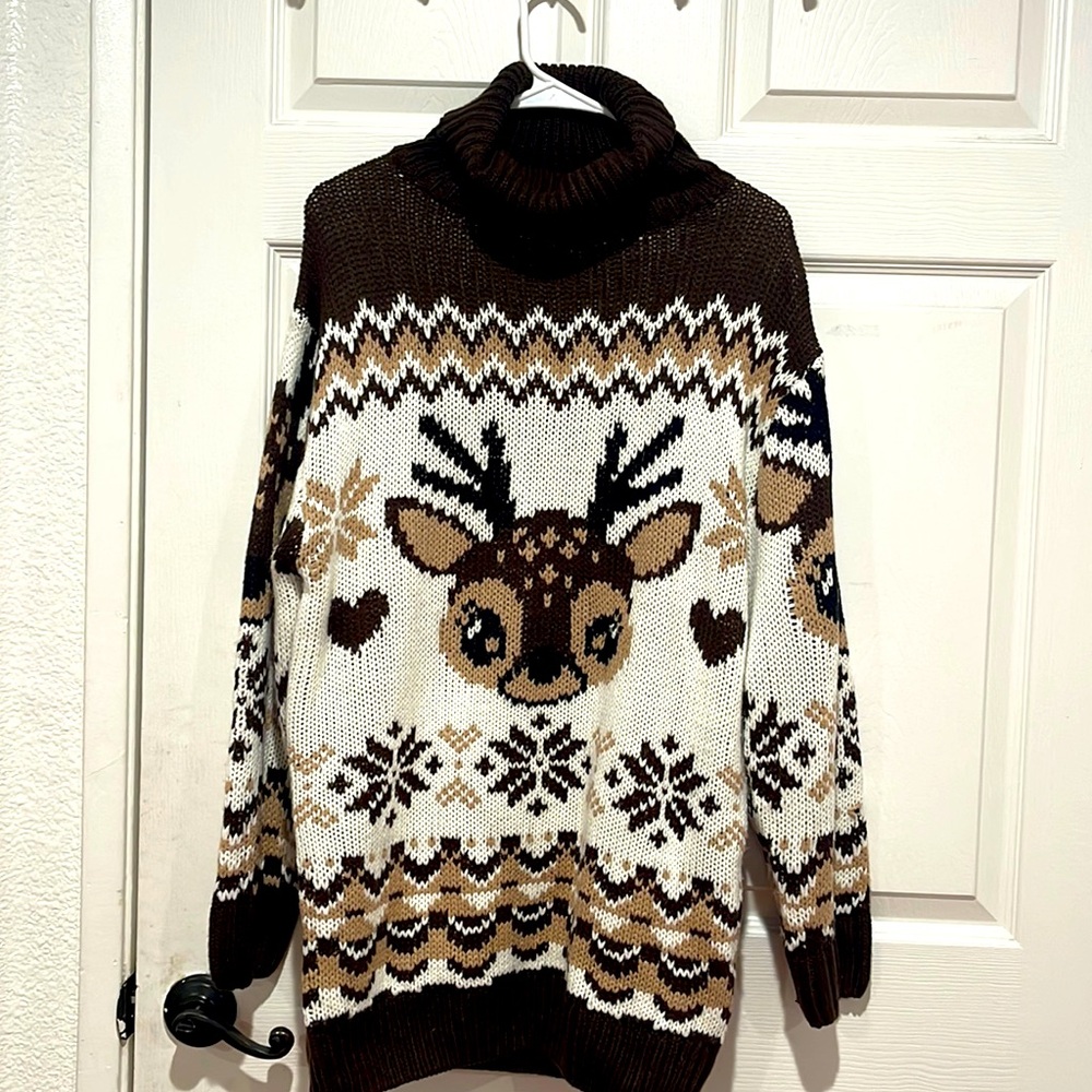 Women’s Warm Brown TurtleNeck Sweater. Size XL. Preloved. Excellent condition.